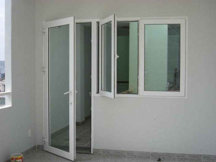 CỬA ĐI UPVC